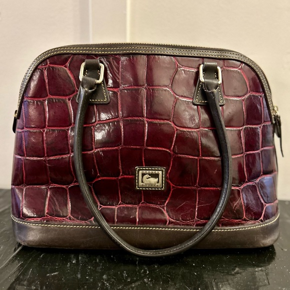 Dooney & Bourke Handbags - 🌶️ Dooney & Bourke Purse